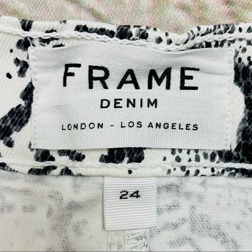 NWT FRAME Le Mini Split Front Python-Print Skirt … - image 14